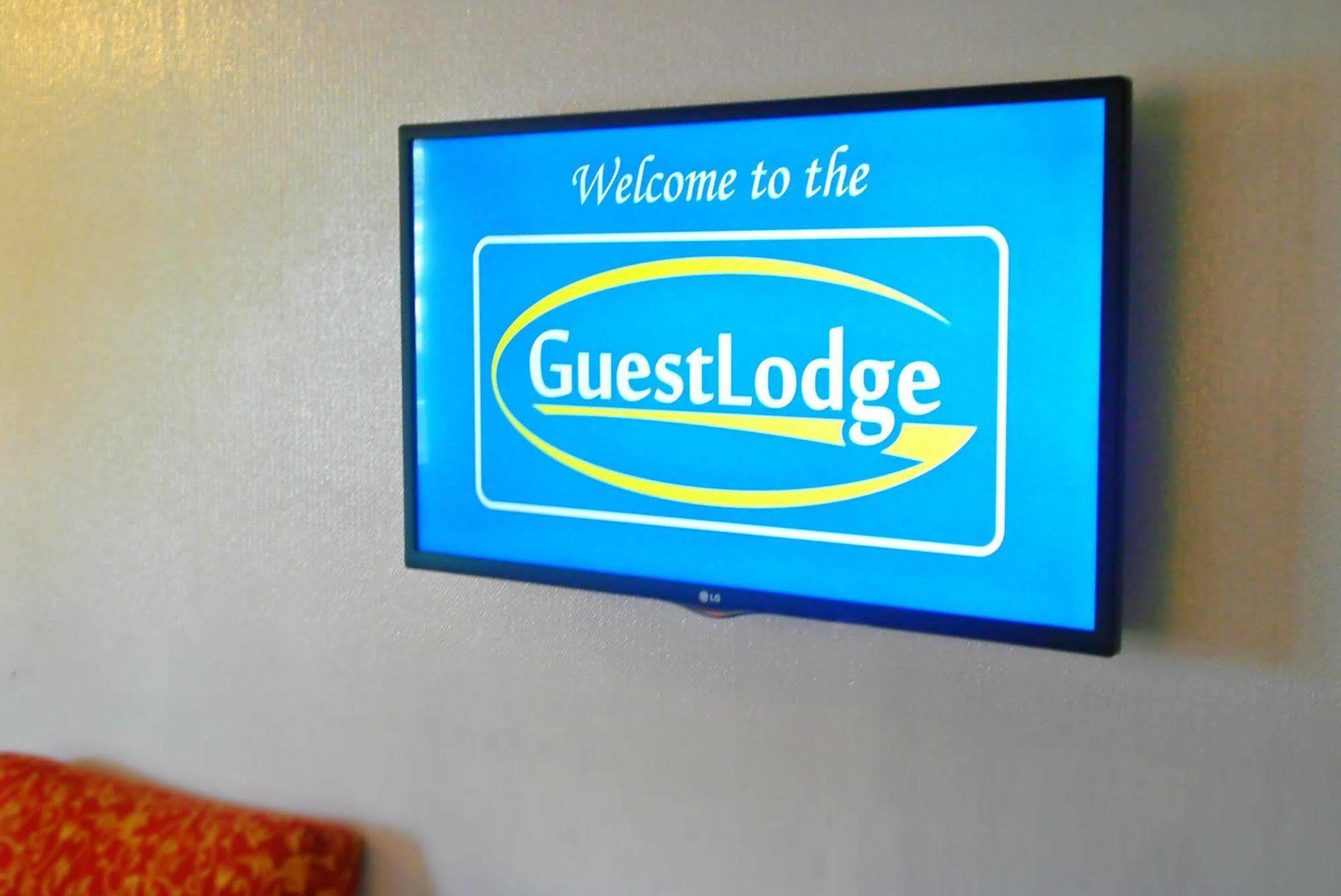 West Dennis Guestlodge المظهر الخارجي الصورة